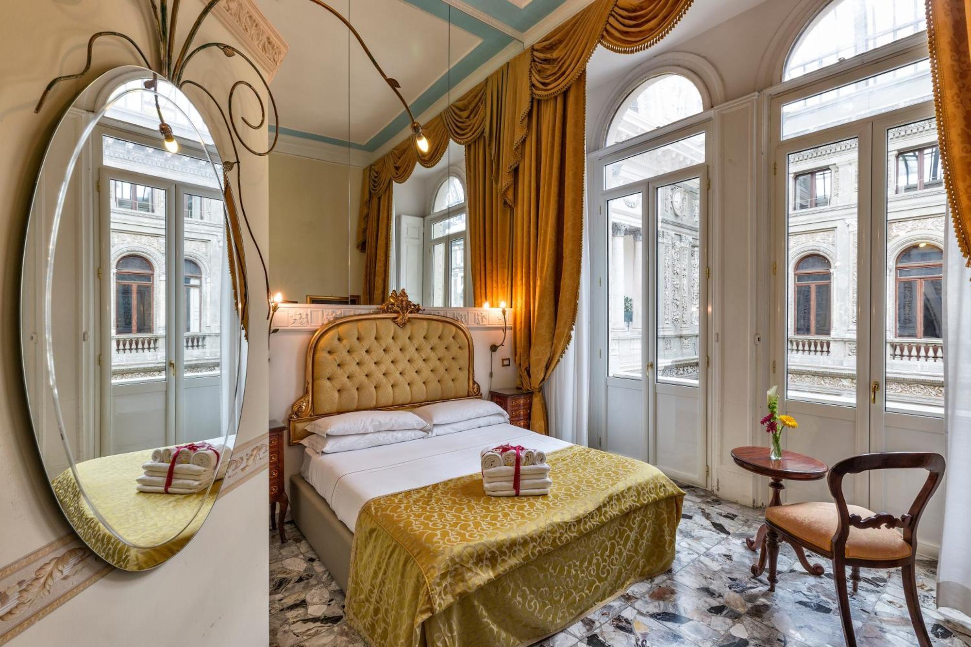 B&B Art Suite Santa Brigida 나폴리 외부 사진