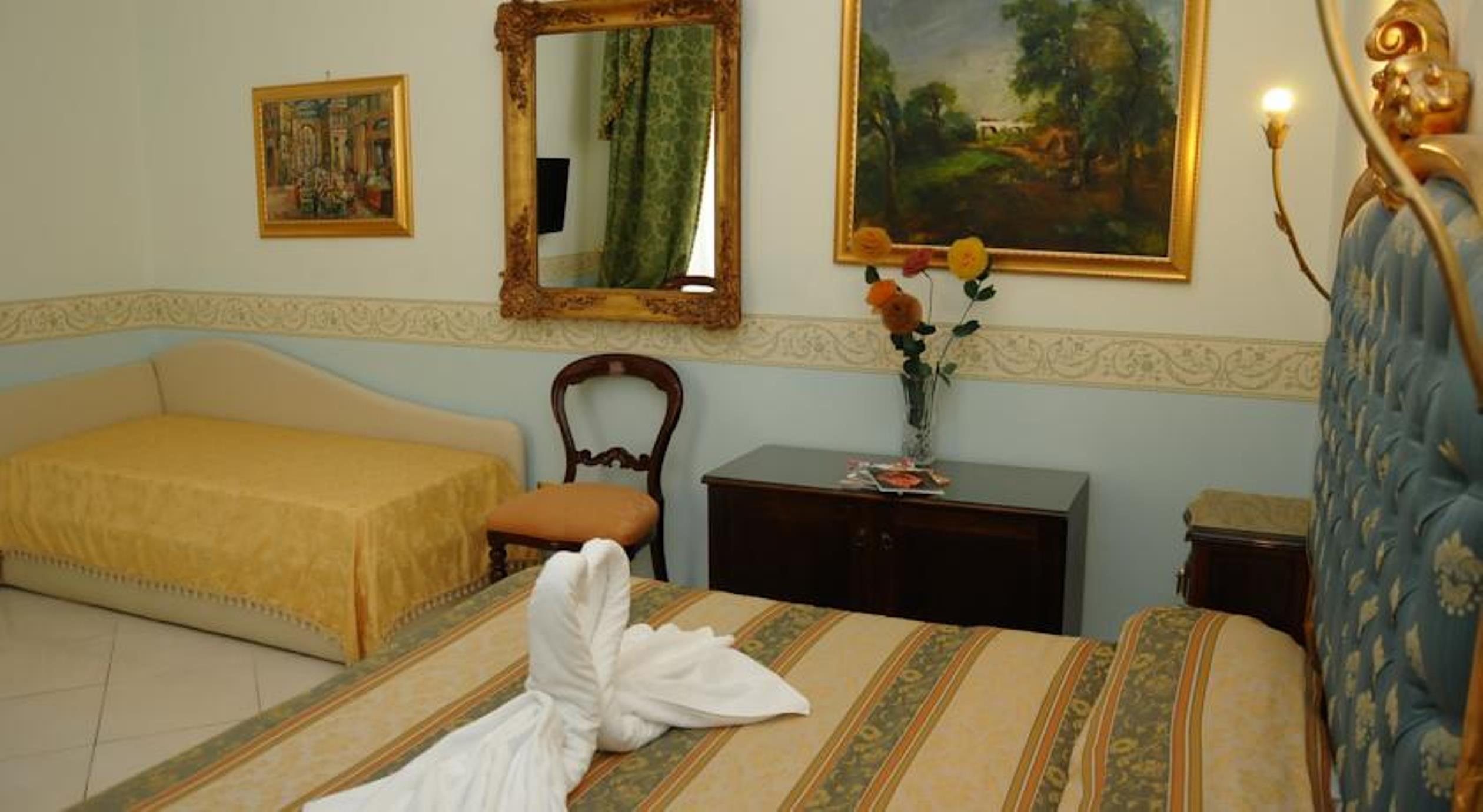 B&B Art Suite Santa Brigida 나폴리 외부 사진