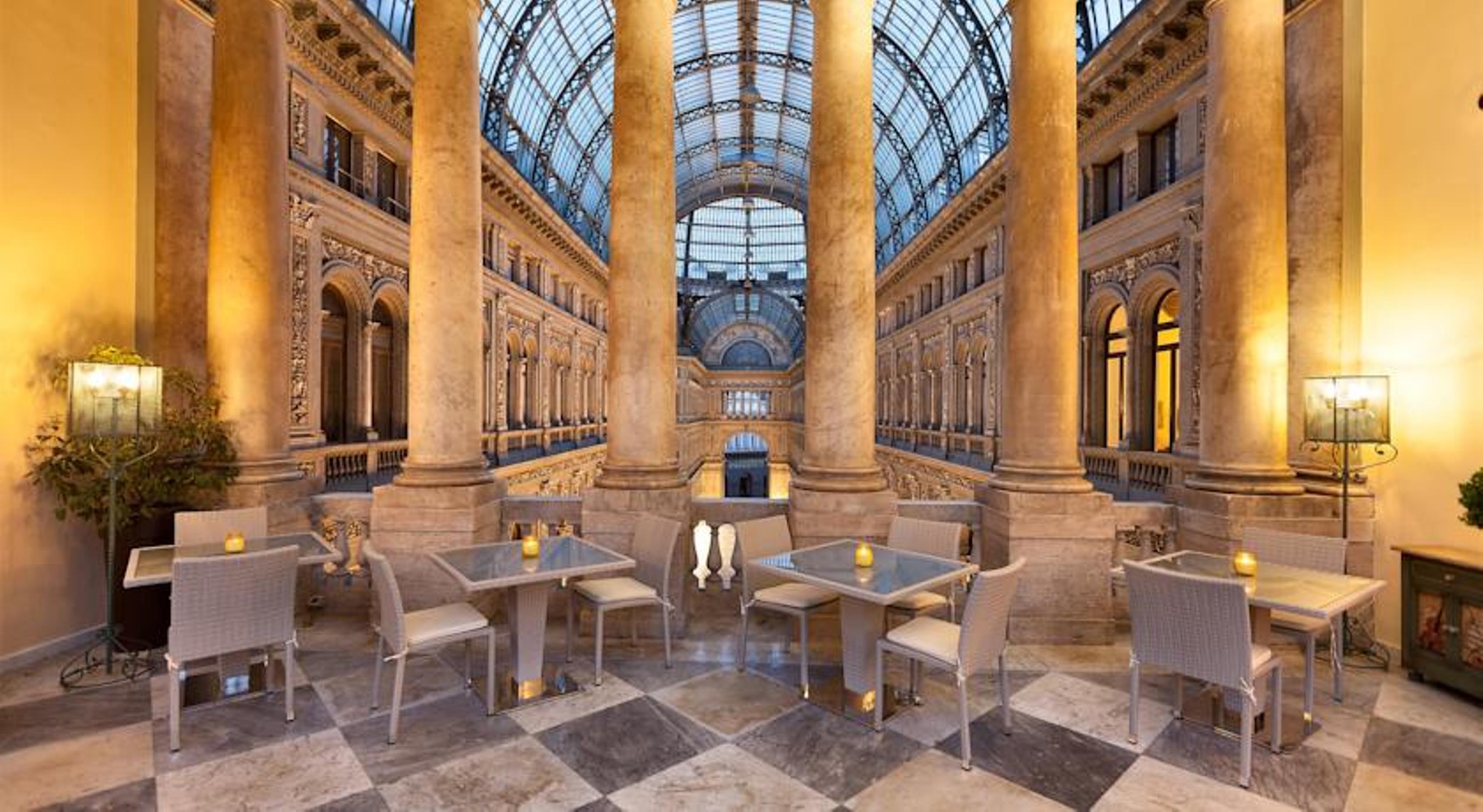 B&B Art Suite Santa Brigida 나폴리 외부 사진