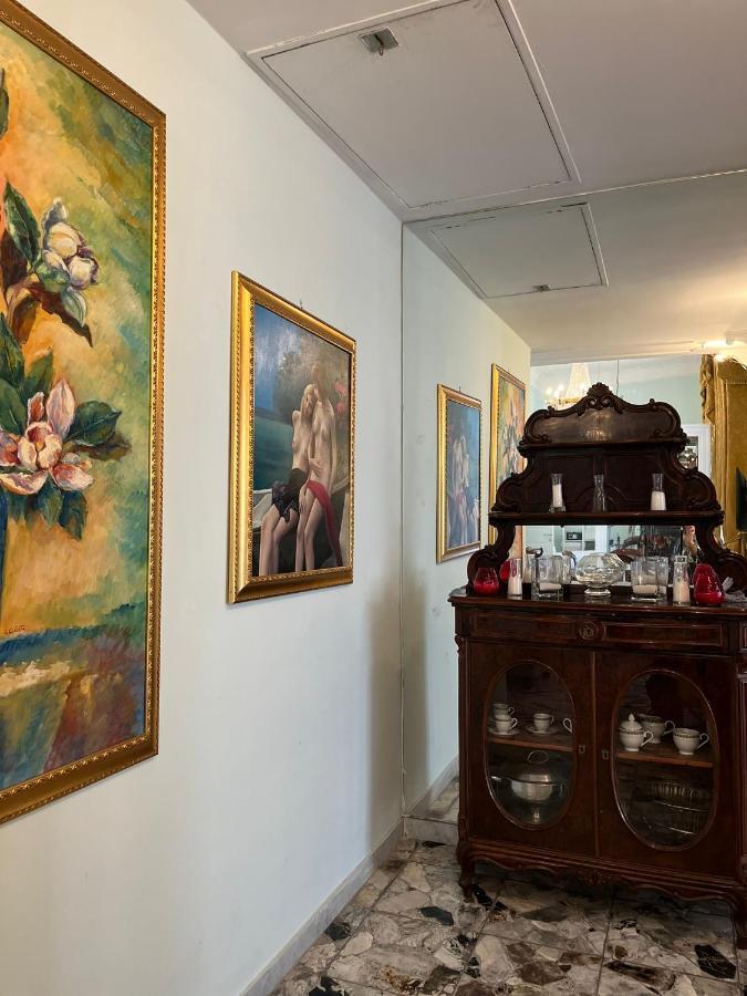 B&B Art Suite Santa Brigida 나폴리 외부 사진