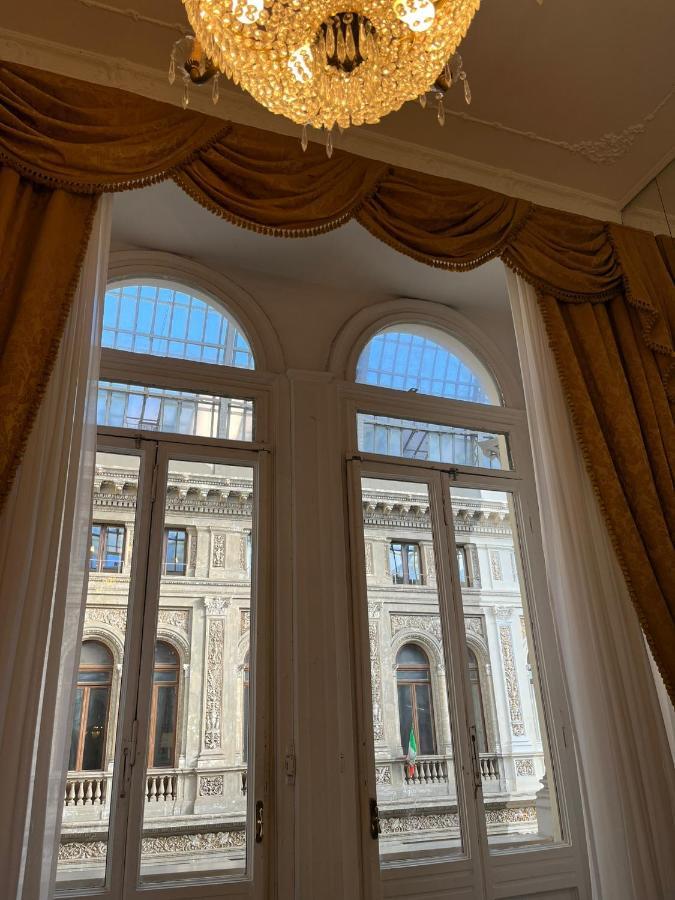 B&B Art Suite Santa Brigida 나폴리 외부 사진