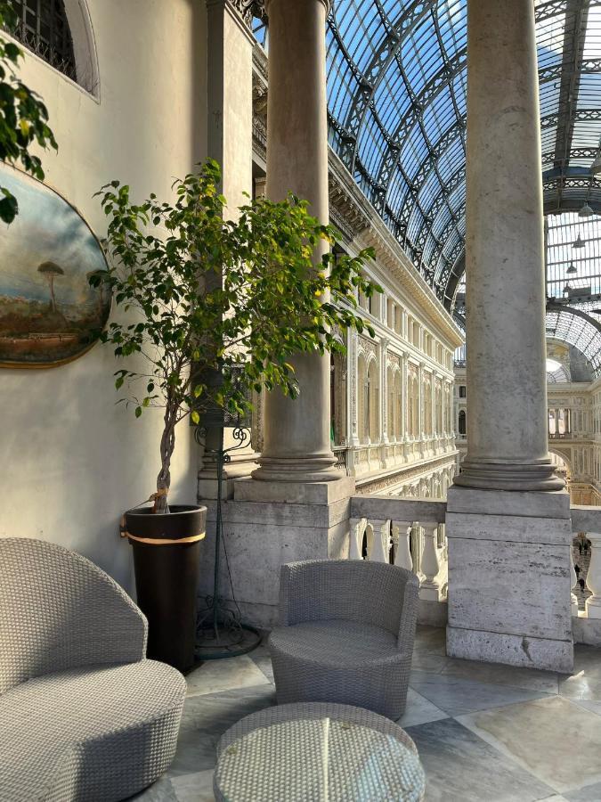 B&B Art Suite Santa Brigida 나폴리 외부 사진